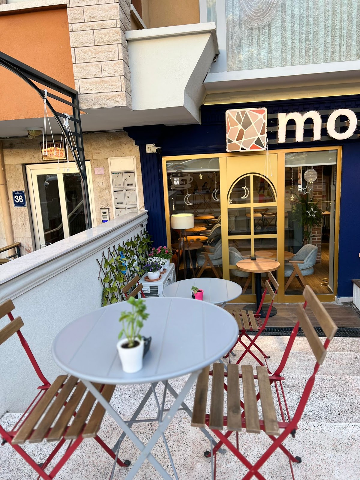 mosaic coffee bakery