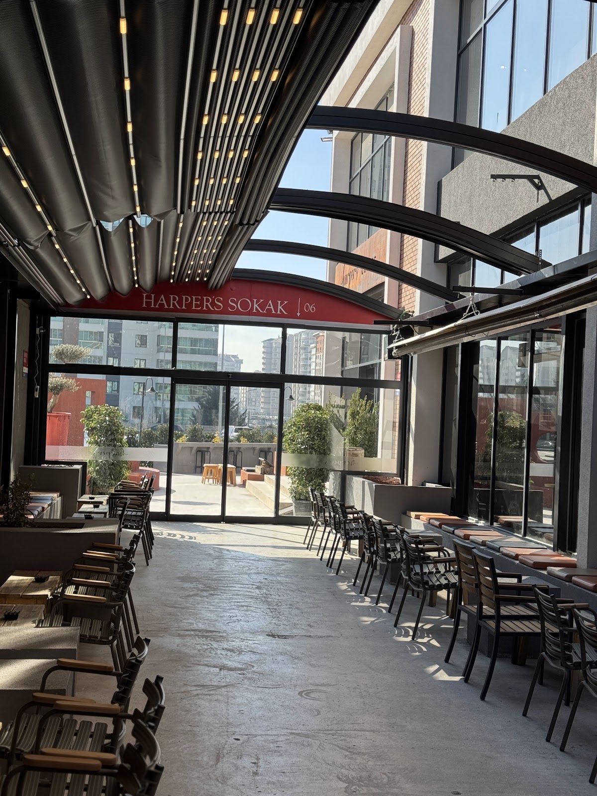 Harper's Coffee & Roastery