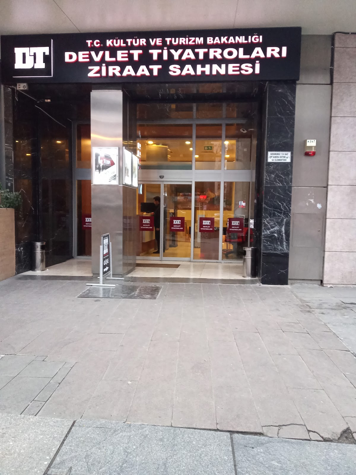 Devlet Tiyatroları Ziraat Sahnesi