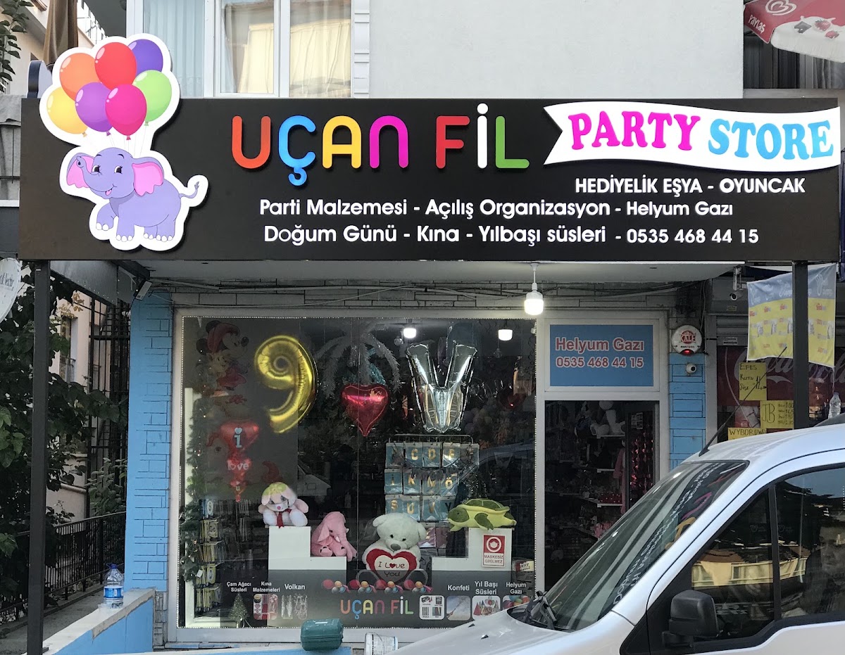 UÇAN FİL PARTİ