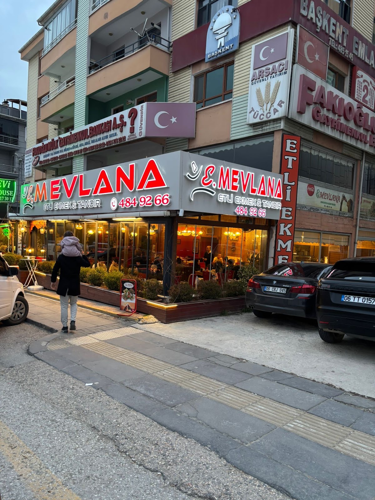 EMEVLANA ETLİEKMEK