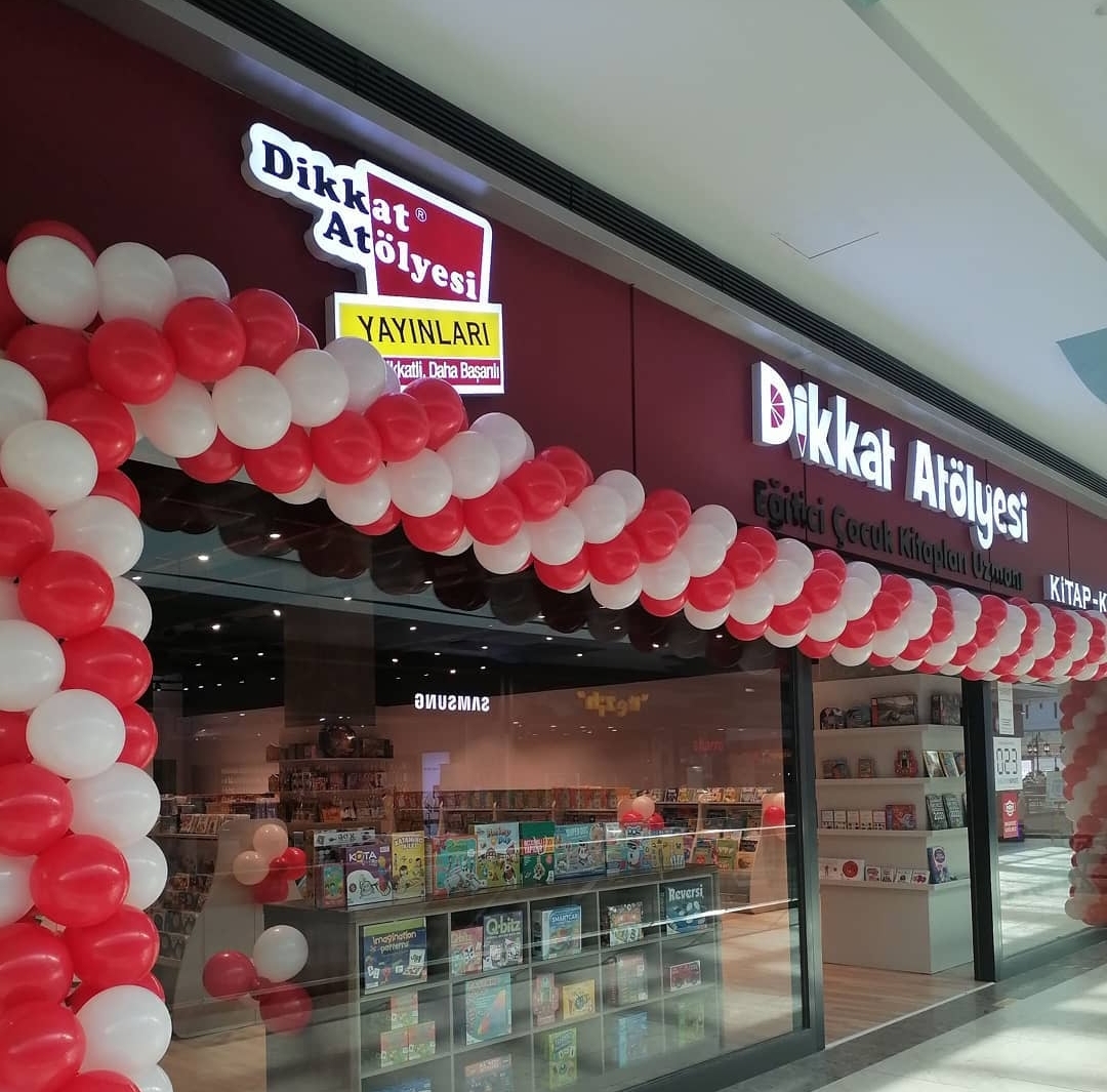 Dikkat Atölyesi Kitap Kafe